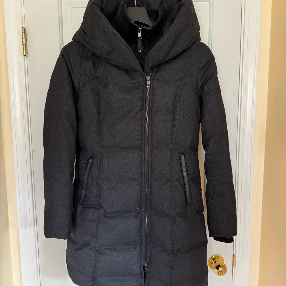 Ookpik extra warm down winter coat with large hood for real winters